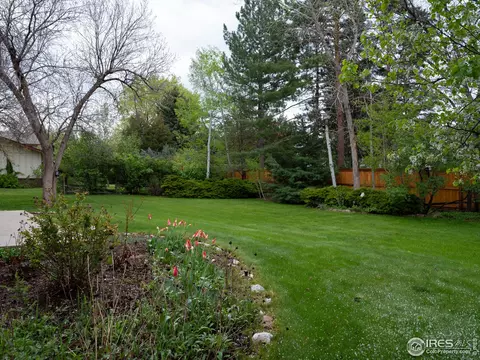 7442 Old Mill Trl, Boulder, CO 80301 photo 2