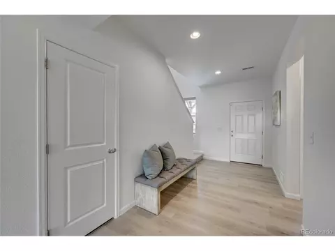 26798 E Maple Ave, Aurora, CO 80018 photo 3