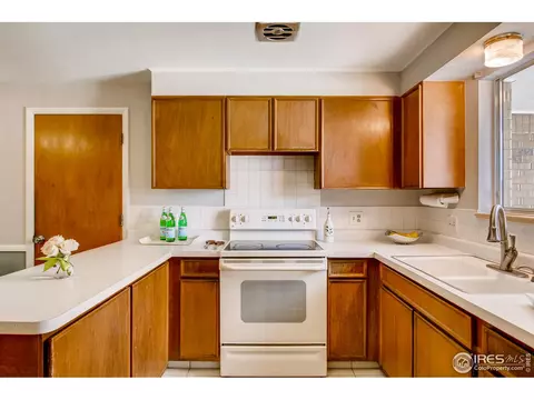 6435 Allison St, Arvada, CO 80004 photo 8