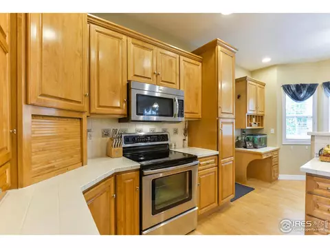 298 Fieldstone Dr, Windsor, CO 80550 photo 11