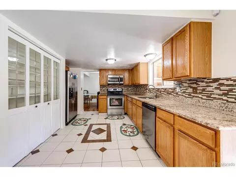 12968 E Bails Pl, Aurora, CO 80012 photo 11