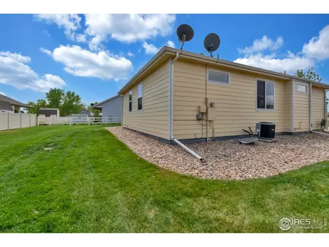 56 Naples St, Firestone, CO 80520 photo 3
