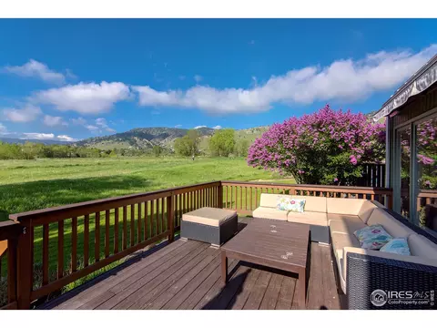 768 Cottage Ln, Boulder, CO 80304 photo 2