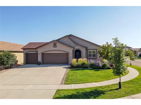 8105 Hunter Peak Trl, Colorado Springs, CO 80924