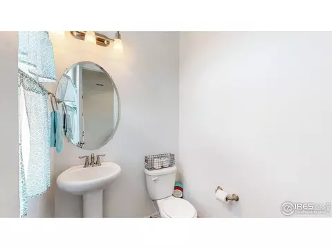 25660 E Maple Pl, Aurora, CO 80018 photo 12
