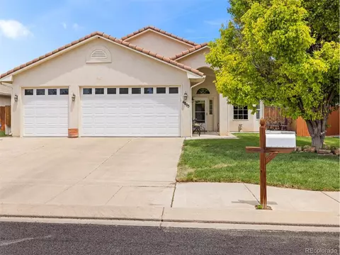 4805 Pearcrest Ct, Pueblo, CO 81005