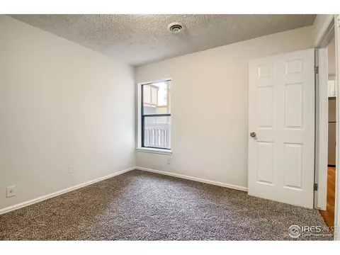 225 E 8th Ave #E-19, Longmont, CO 80504 photo 16