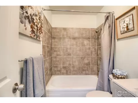 225 E 8th Ave #E-19, Longmont, CO 80504 photo 13