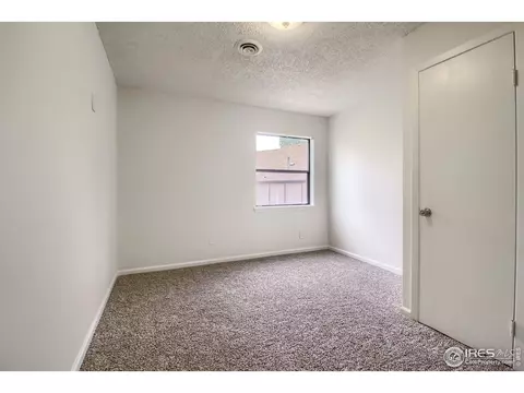 225 E 8th Ave #E-19, Longmont, CO 80504 photo 9
