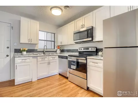 225 E 8th Ave #E-19, Longmont, CO 80504 photo 1