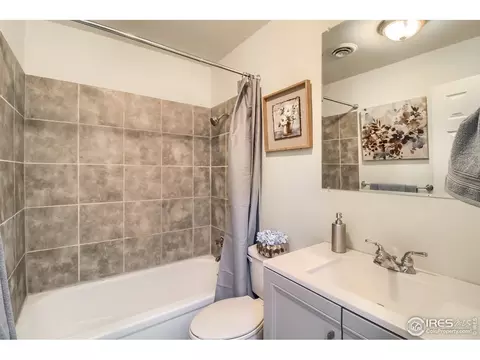 225 E 8th Ave #E-19, Longmont, CO 80504 photo 12