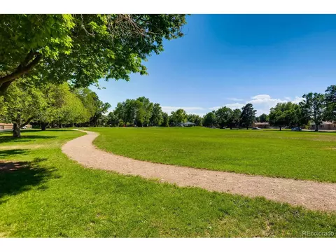2865 Forest St, Denver, CO 80207 photo 4