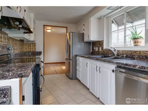 1221 Maclaughlin Ct, Dacono, CO 80514 photo 10