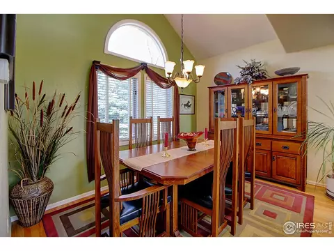 566 E 16th Ave, Longmont, CO 80504 photo 3