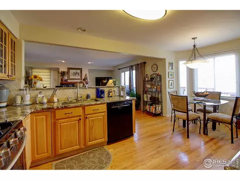 566 E 16th Ave, Longmont, CO 80504 photo 5