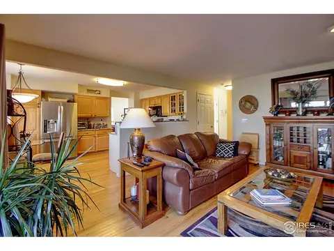 566 E 16th Ave, Longmont, CO 80504 photo 9