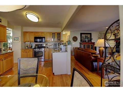 566 E 16th Ave, Longmont, CO 80504 photo 7