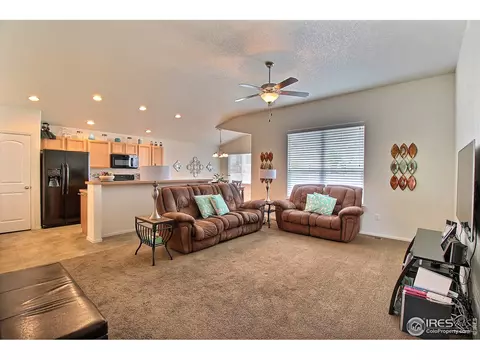 330 Juniper St, Johnstown, CO 80534 photo 8