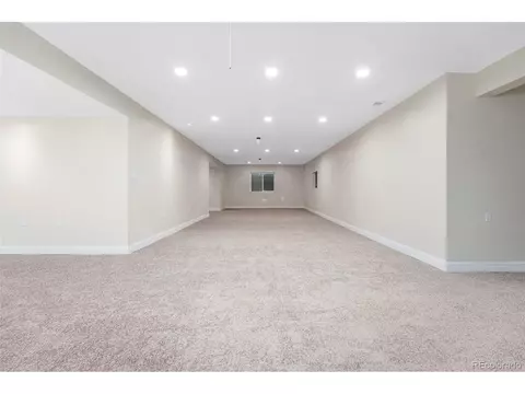 Undisclosed, Aurora, CO 80016 photo 16