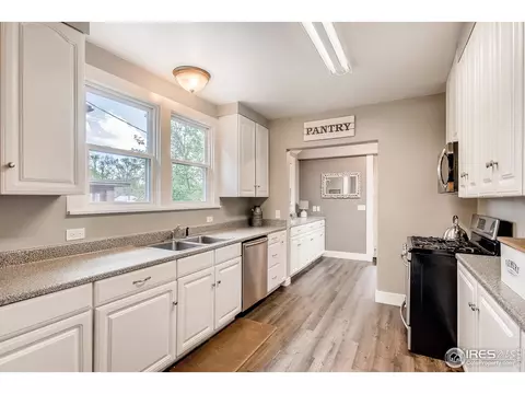 525 Walnut St, Windsor, CO 80550 photo 11