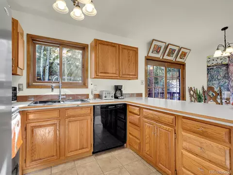 Kitchen - 638 Impala Trl, Bailey, CO 80421 photo 4 of 5