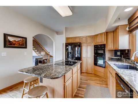 2400 Eagleview Cir, Longmont, CO 80504 photo 1