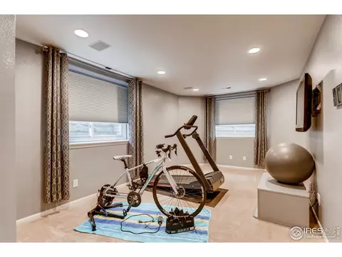 2400 Eagleview Cir, Longmont, CO 80504 photo 18