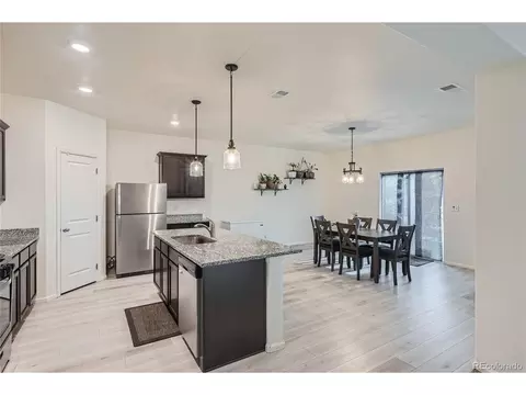 335 Maple St, Bennett, CO 80102 photo 9