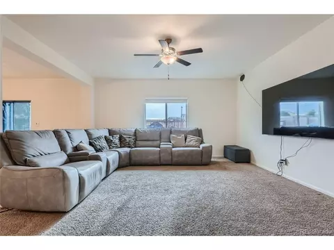 335 Maple St, Bennett, CO 80102 photo 7
