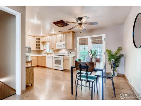 6348 Iris Way, Arvada, CO 80004 photo 7