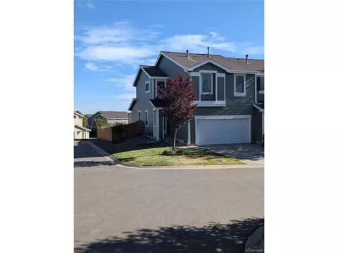 5427 S Quatar Ct, Aurora, CO 80015