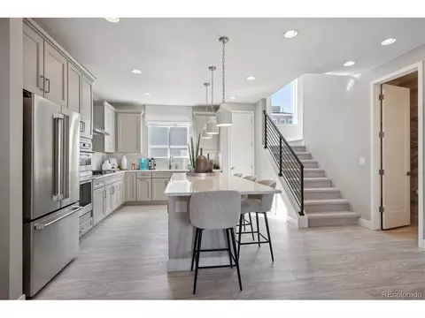 5285 Queen Ct, Arvada, CO 80002 photo 9
