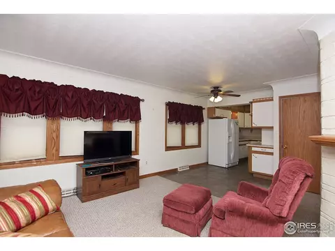 431 Taylor St, Sterling, CO 80751 photo 6