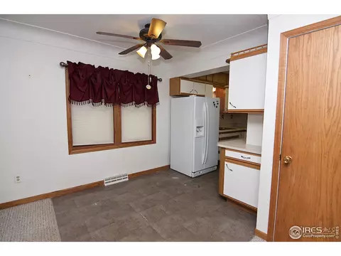 431 Taylor St, Sterling, CO 80751 photo 8
