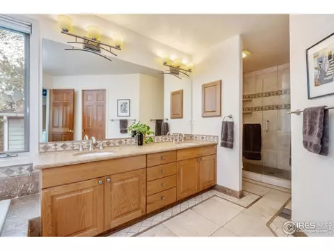 1421 Oakleaf Cir, Boulder, CO 80304 photo 20