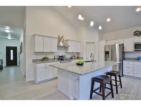 616 61st Ave, Greeley, CO 80634 photo 4