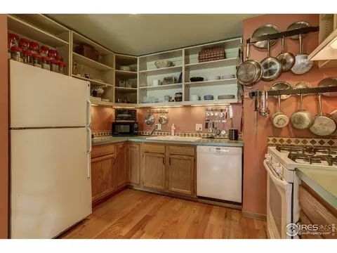 2335 Jasper Ct, Boulder, CO 80304 photo 9