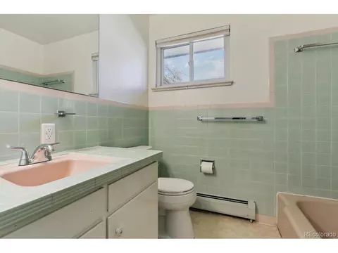 251 E Graves Ave, Centennial, CO 80121 photo 20
