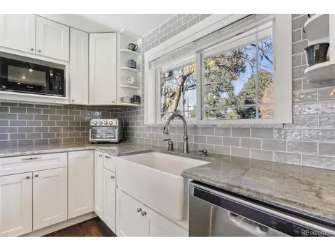 251 E Graves Ave, Centennial, CO 80121 photo 9