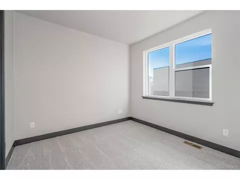 6064 N Perth St, Aurora, CO 80019 photo 15