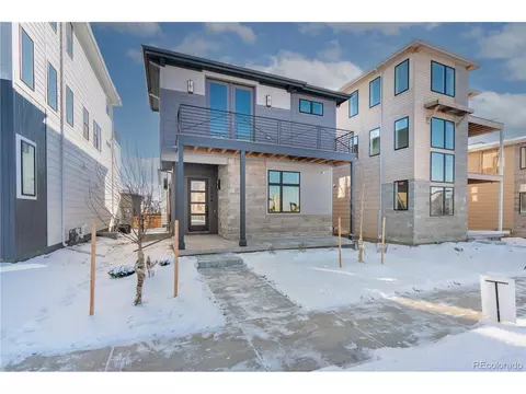 6064 N Perth St, Aurora, CO 80019 photo 1