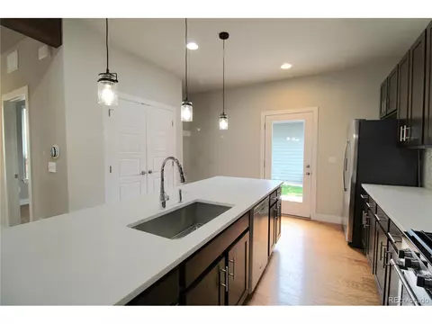 11099 E 25th Dr, Aurora, CO 80010 photo 15
