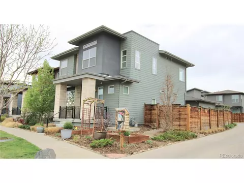 11099 E 25th Dr, Aurora, CO 80010 photo 2