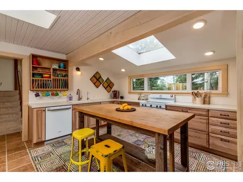 563 Lakeshore Park Rd, Boulder, CO 80302 photo 7