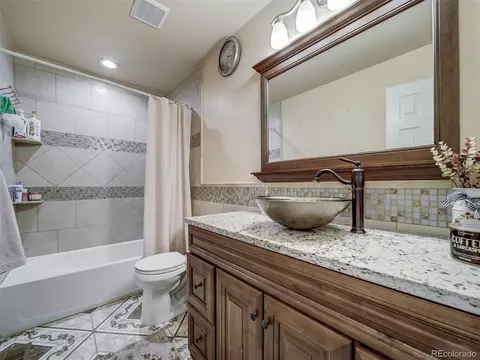 Undisclosed, Thornton, CO 80233 photo 17