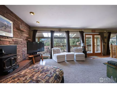 42 Ottawa Ct, Lyons, CO 80540 photo 6