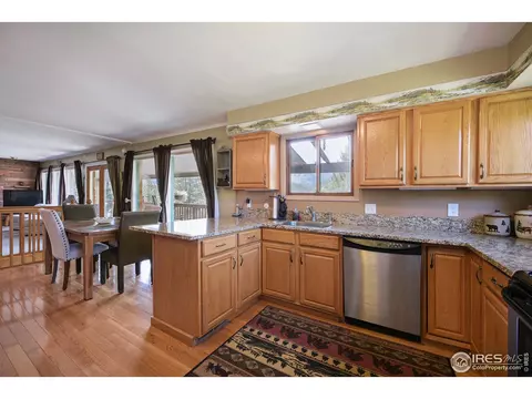 42 Ottawa Ct, Lyons, CO 80540 photo 5