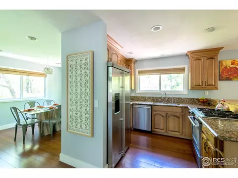 582 Locust Pl, Boulder, CO 80304 photo 9