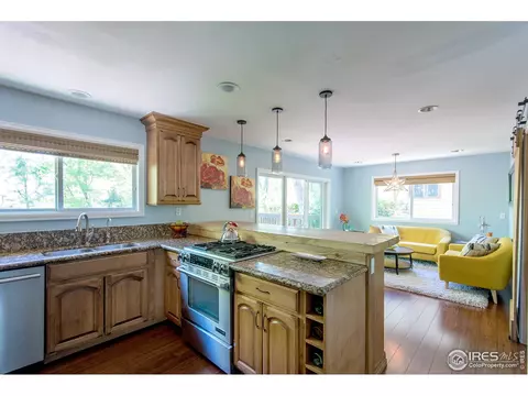 582 Locust Pl, Boulder, CO 80304 photo 8