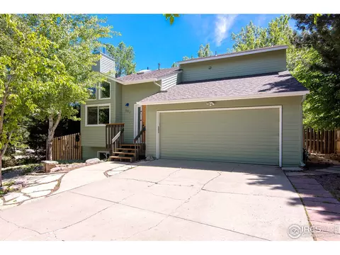 582 Locust Pl, Boulder, CO 80304 photo 2